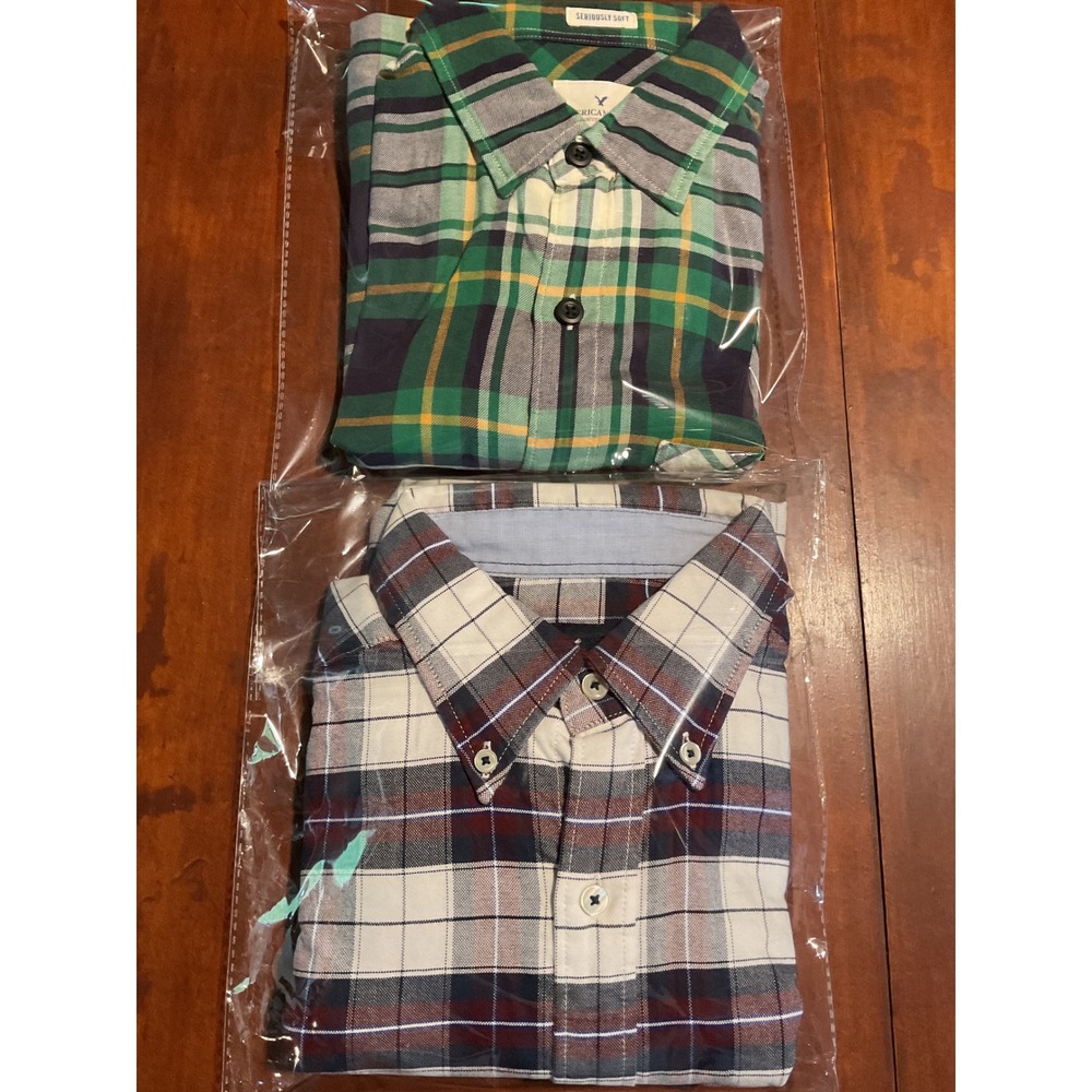 Lot of 2 American Eagle Mens Plaid Button Down Small Classic Fit Burgundy, Green